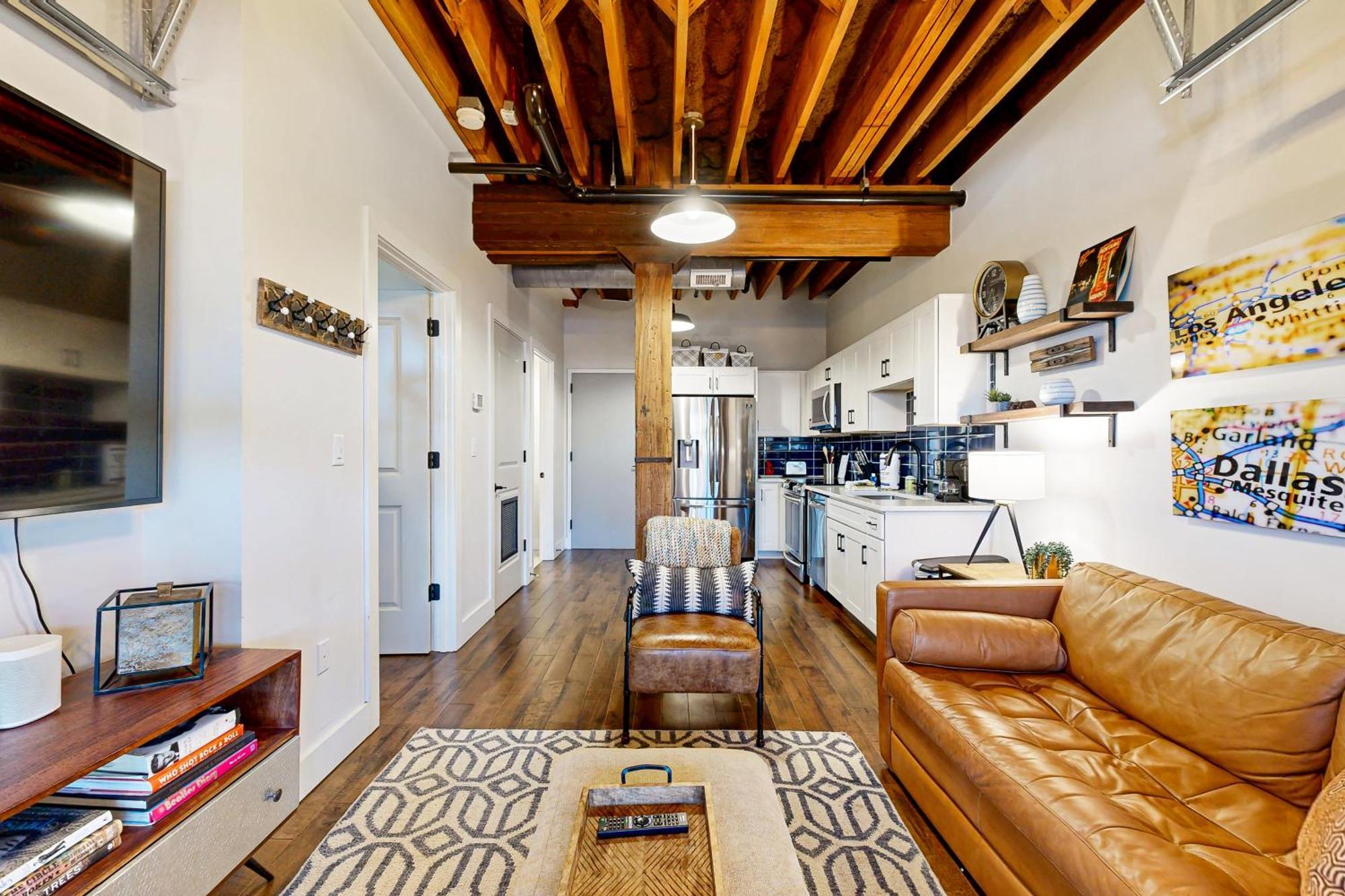 Apartment Access Pass #104
